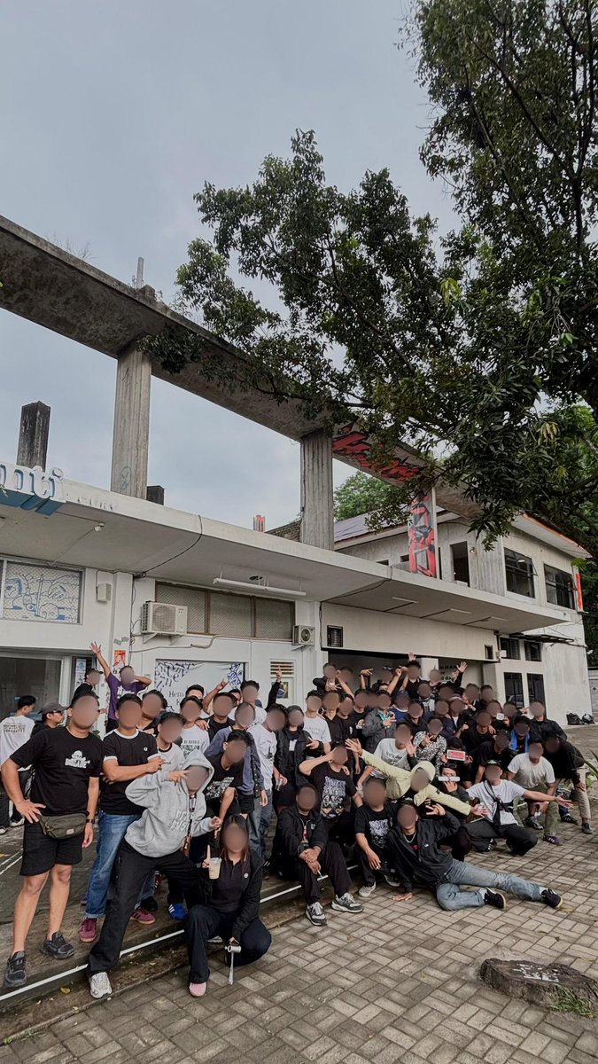 𝖕𝖗𝖊𝖙 tweet media