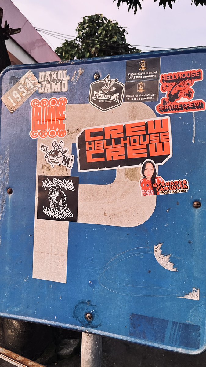 𝖕𝖗𝖊𝖙 tweet media