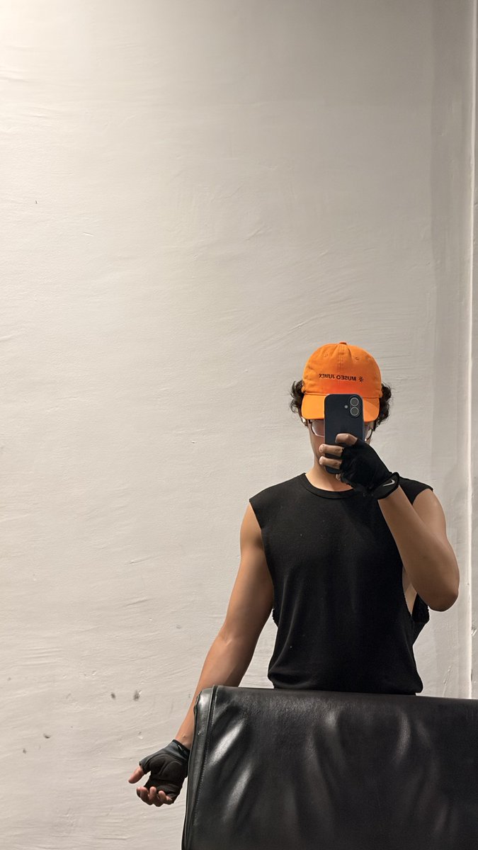 Raw Leon ⚔️ tweet media