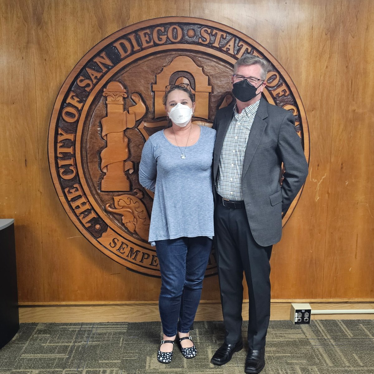 KariLikeSafari tweet media