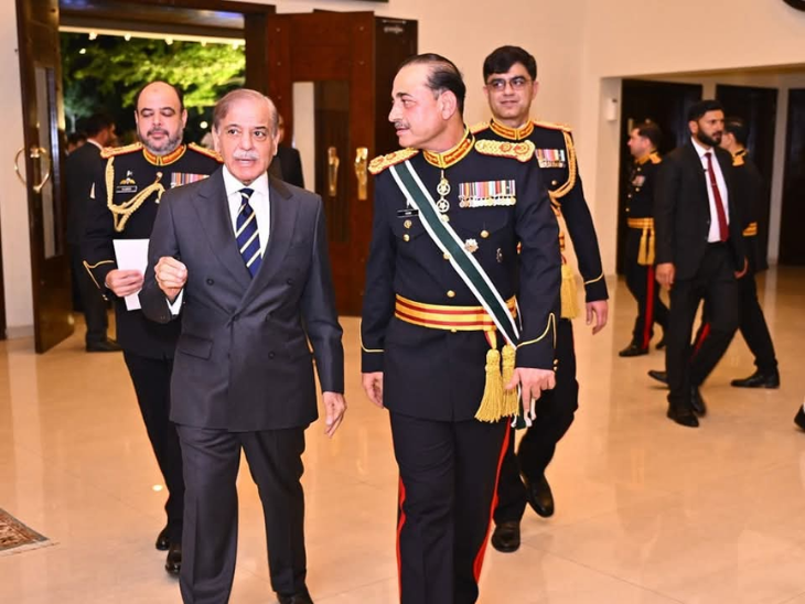 پاکستان اس وقت دنیا کا اہم ترین ملک بن چکا ہے
ڈیفالٹ کے خطرے سے لیکر عالمی جنگ رکوانے تک کا سفر آسان نہیں رہا
اور اس کامیابی کا سہرا انہی کے سر جاتا ہے