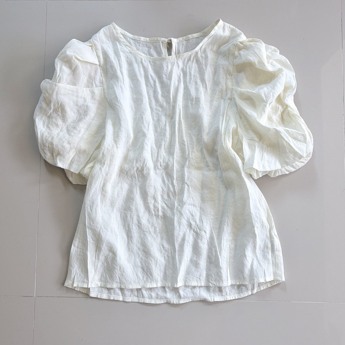 fleuriste (n.) 💐 tweet media