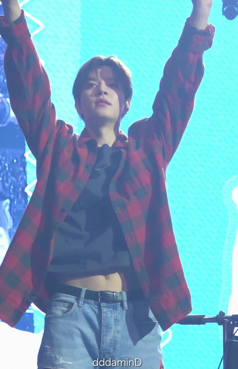 땨미니 tweet media