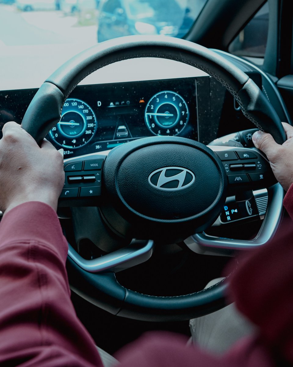Persija_Jkt's tweet photo. Menjelajahi Lampung, membawa semangat Persija. @hyundaimotorid hadir menemani setiap perjalanan Macan Kemayoran berlaga π΄β¨
#Hyundai #HyundaiIndonesia #STARGAZER #Cartenz #Persija https://t.co/ARbIQZtQeH