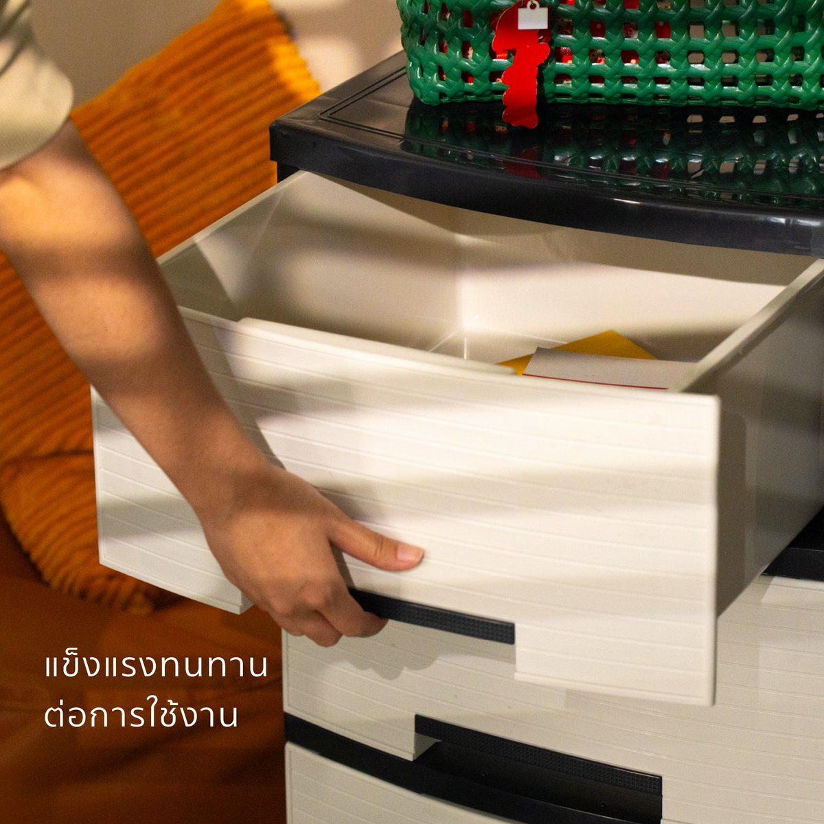DKWforhome's tweet photo. สายแต่งบ้านมินิมอล
เปลี่ยนมุมรกให้เป็นมุมโปรด ✨ ด้วยลิ้นชักเก็บของจาก DKW ดีไซน์โมเดิร์นคุมโทน ขาว-ดำ วางตรงไหนก็ดูดี ไม่ใช่แค่สวยแต่ยังแข็งแรงมาก! จะวางในห้องนอนหรือห้องทำงานก็เอาอยู่ ใครสายจัดระเบียบต้องมีติดบ้านไว้เลยครับ 🏠🖤 https://t.co/80cRZQMYYI