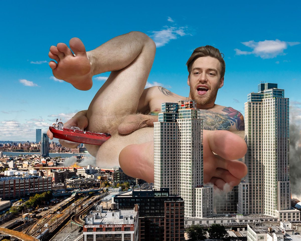 tiny eric tweet media