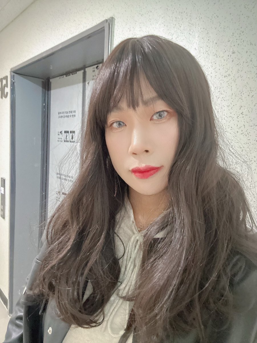 혜D tweet media