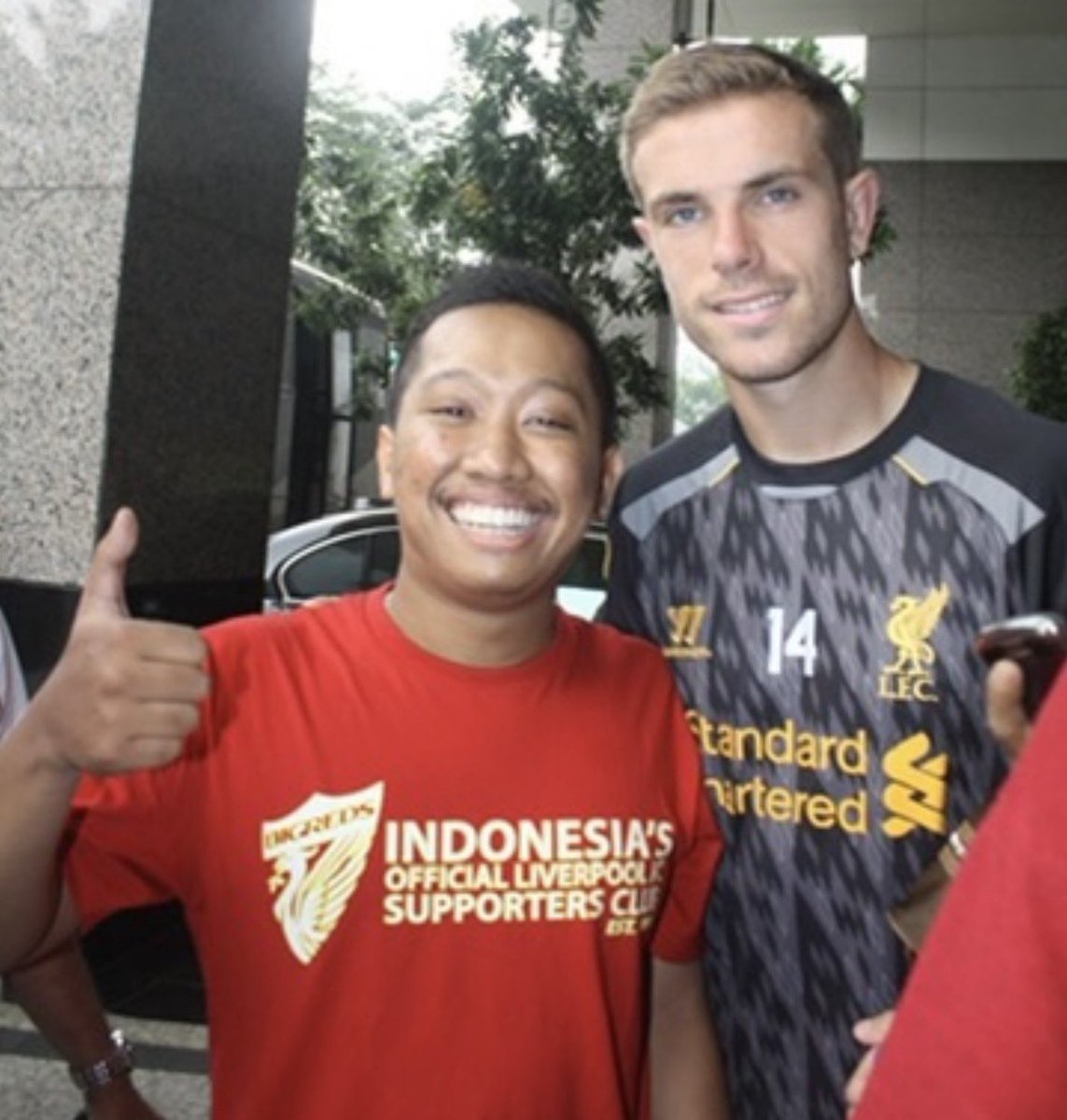 Febri 👻 tweet media