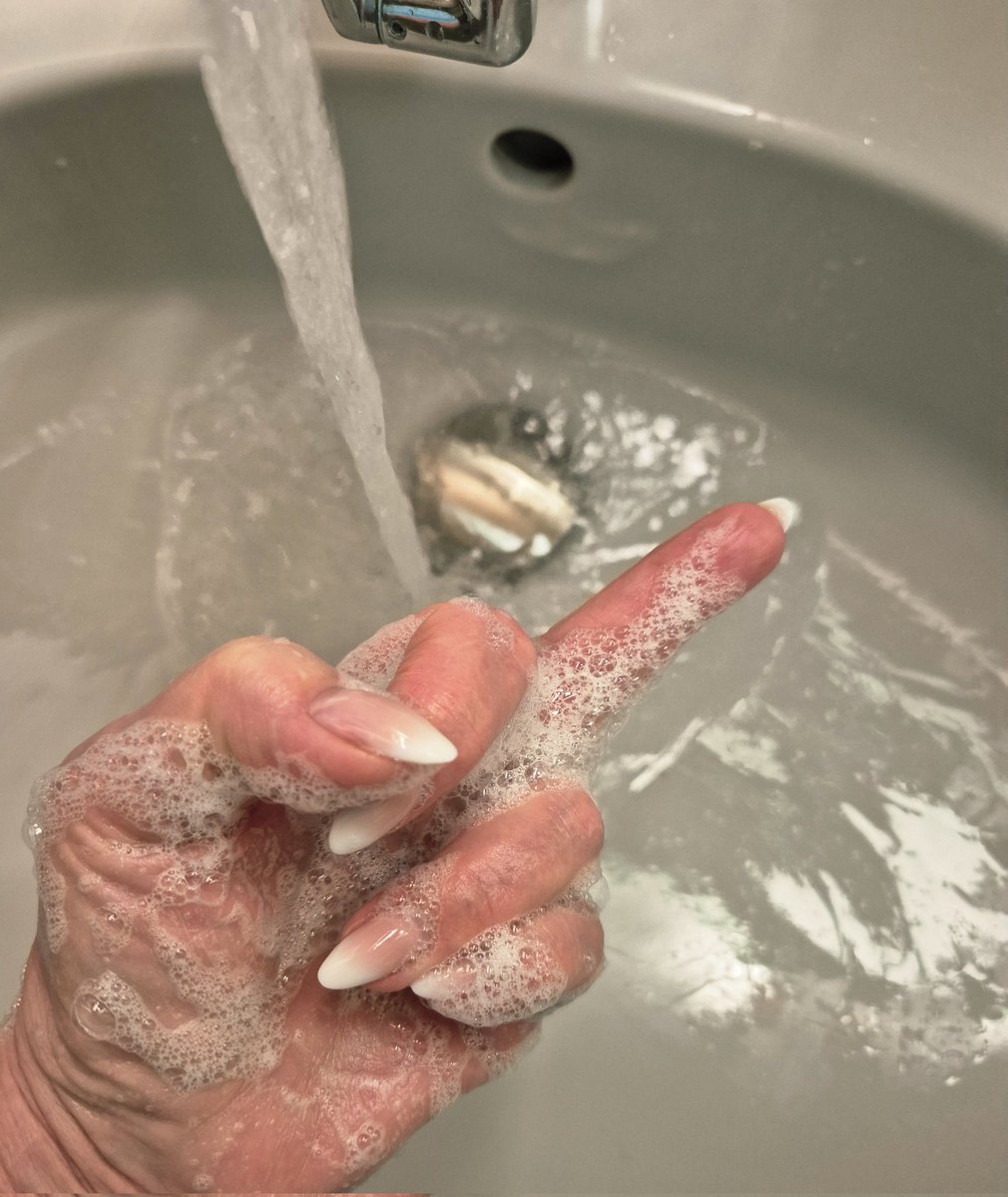 M.Esserschar-Fee 🔪🔥 🇪🇺🇩🇪 tweet media