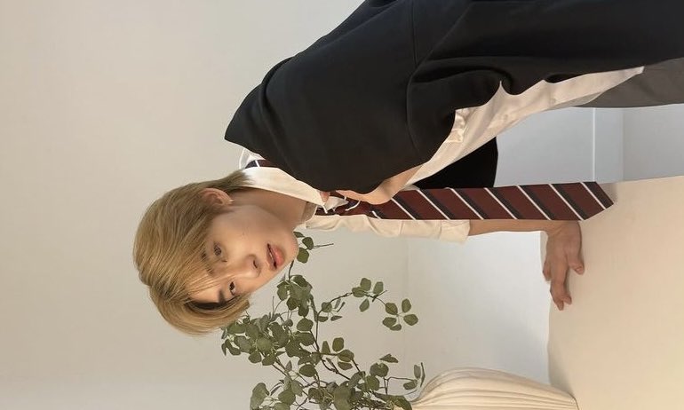 kli 𑣲 dwy tweet media