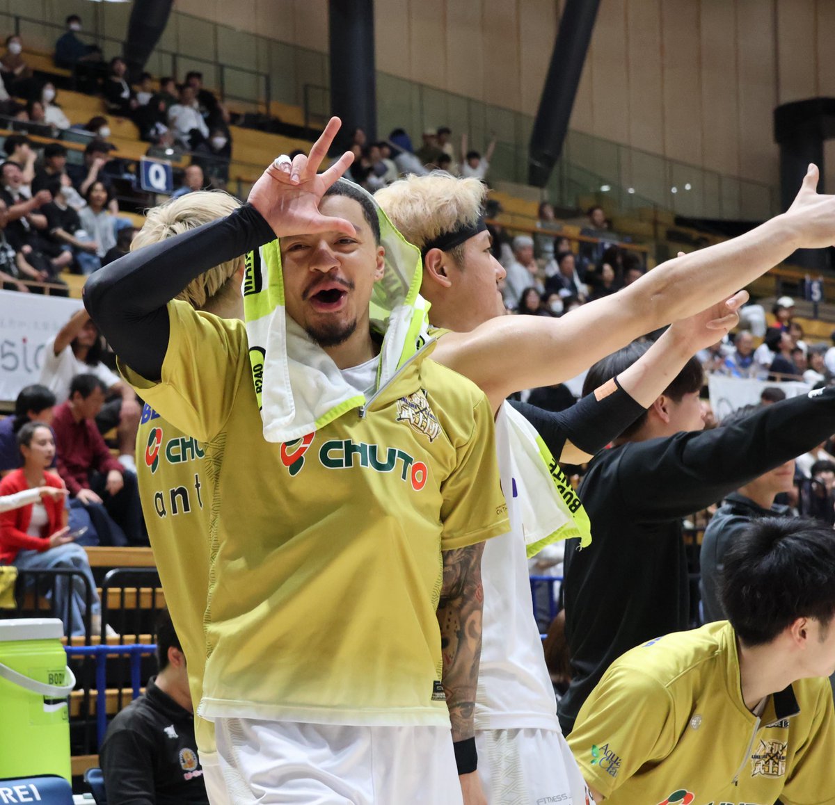 ʟᴇɪ. tweet media