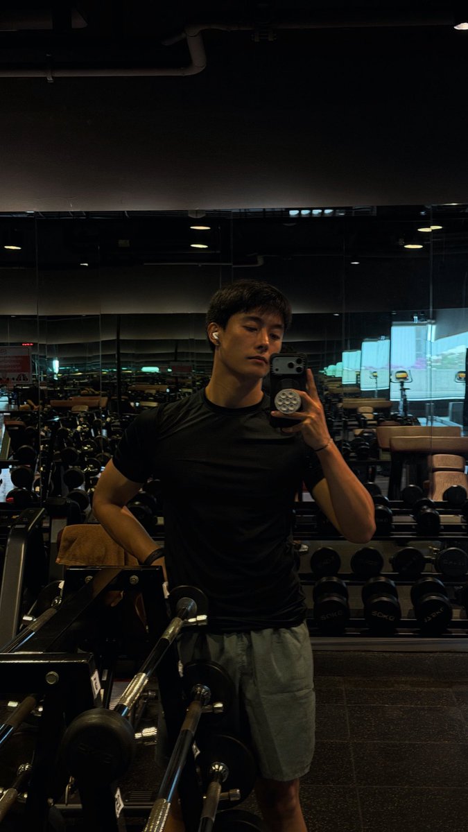 WinnerTanatat tweet media