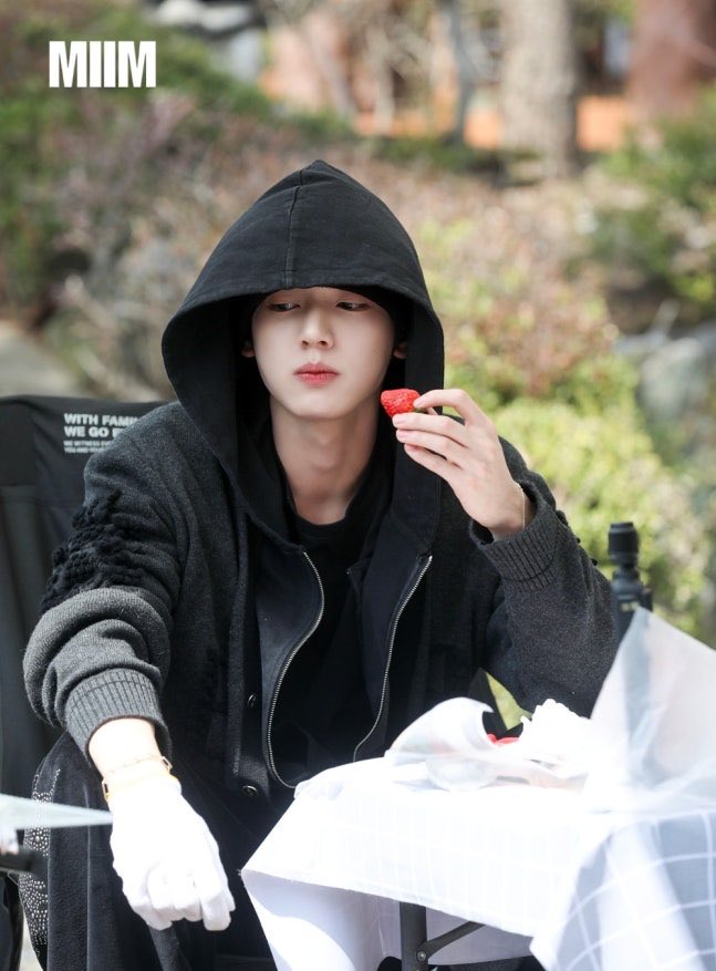 AND2BLE_GLOBAL's tweet image. (5)

#AND2BLE #앤더블