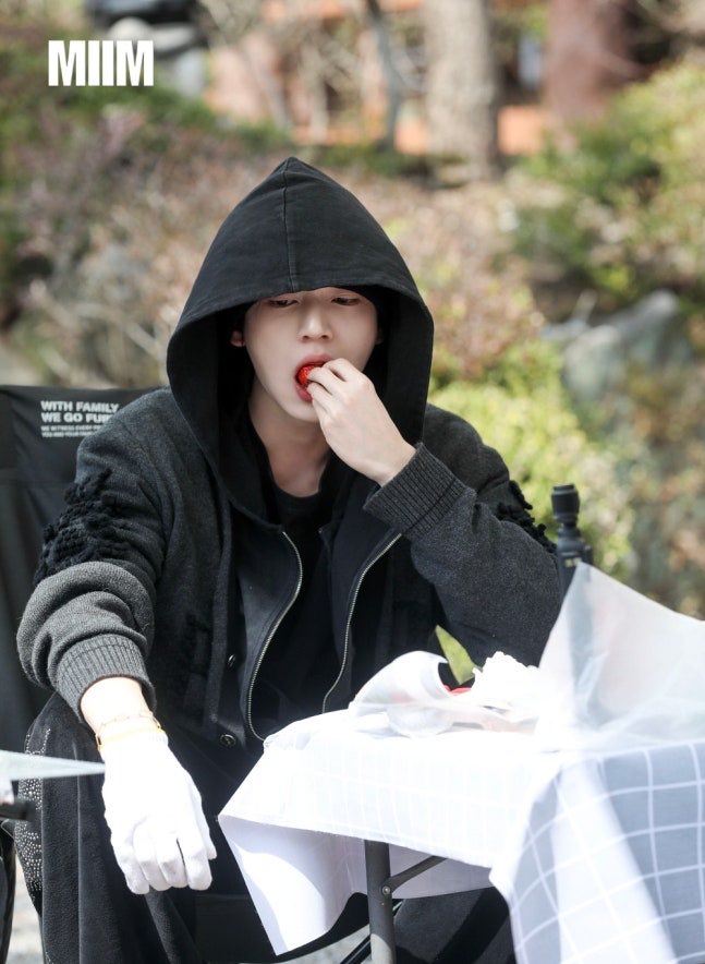 AND2BLE_GLOBAL's tweet image. (5)

#AND2BLE #앤더블