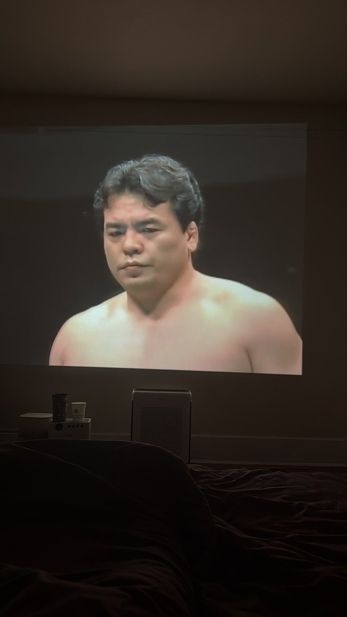 LiveLoveNeezy's tweet image. Watching  some hoops currently to expand my wrestling taste buds… if you have any suggestions or must watch matches  drop em here #iwc #prowrestling #wrasslin