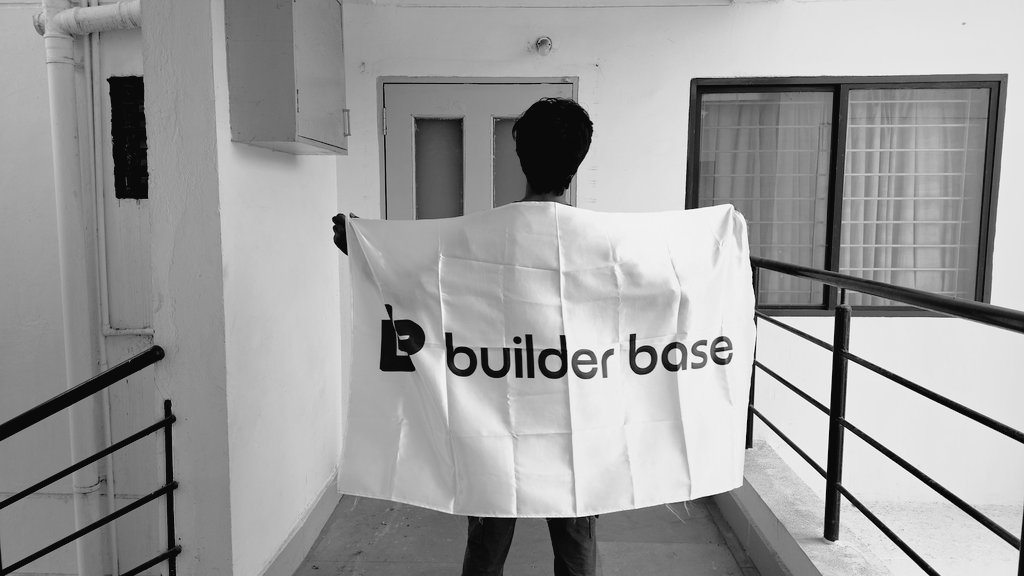 theBuilder_base's tweet image. We're back to our Builder Base ❤️‍🔥😉