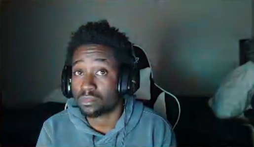 SoaR Hurts tweet media