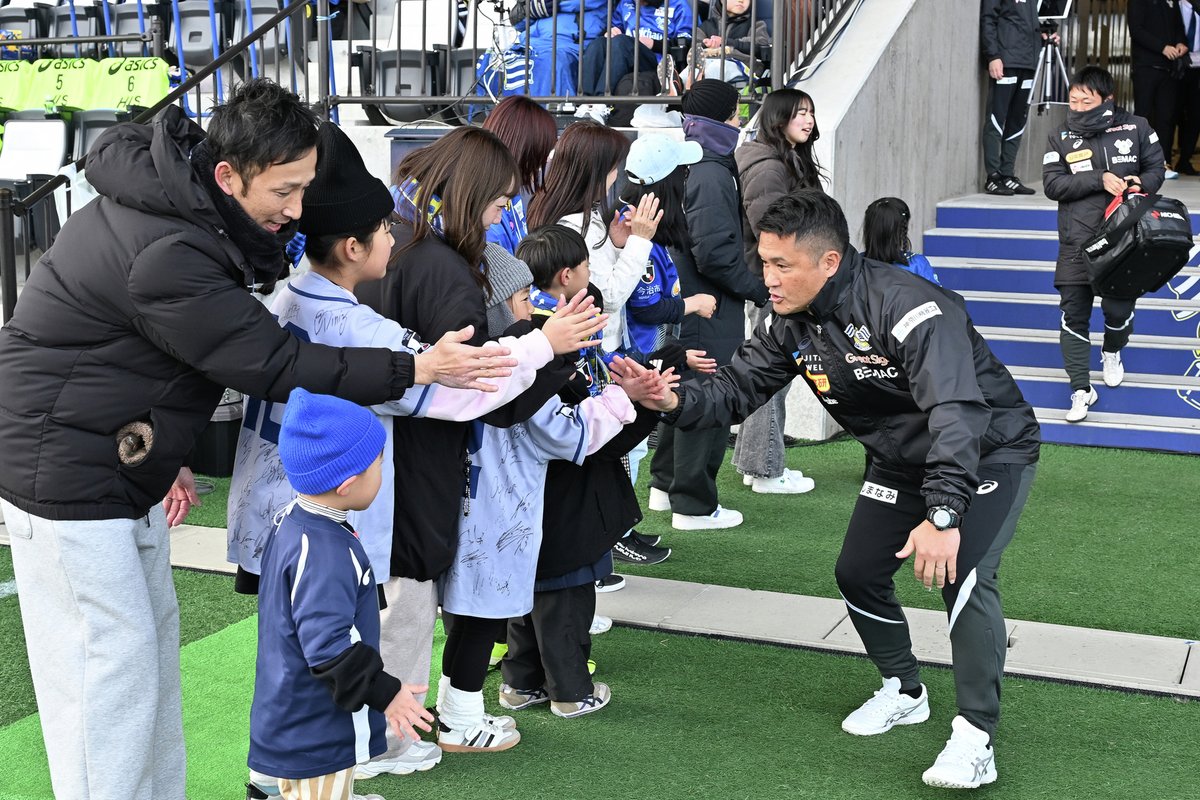 FC今治 tweet media