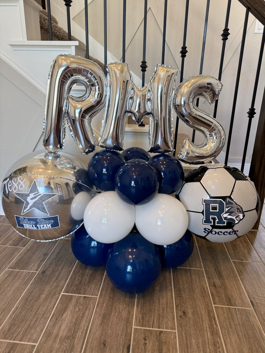 Amy’s Balloon Bouquets & Designs tweet media