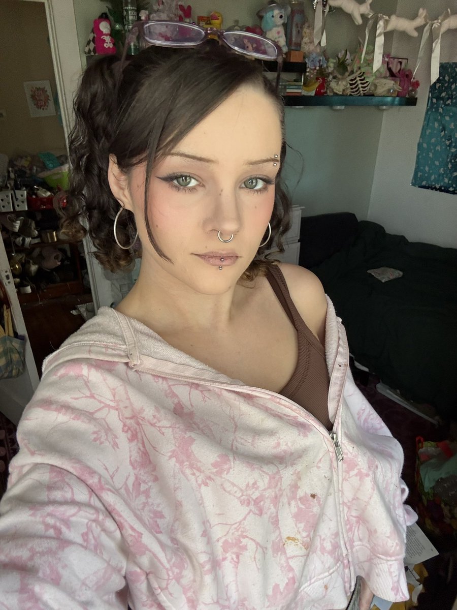 ⭑ ditzy diva with arthritis ⭑ tweet media