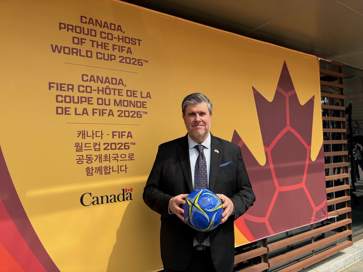 Canada en Corée tweet media