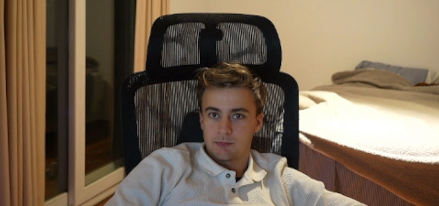 Manu 🐝 tweet media