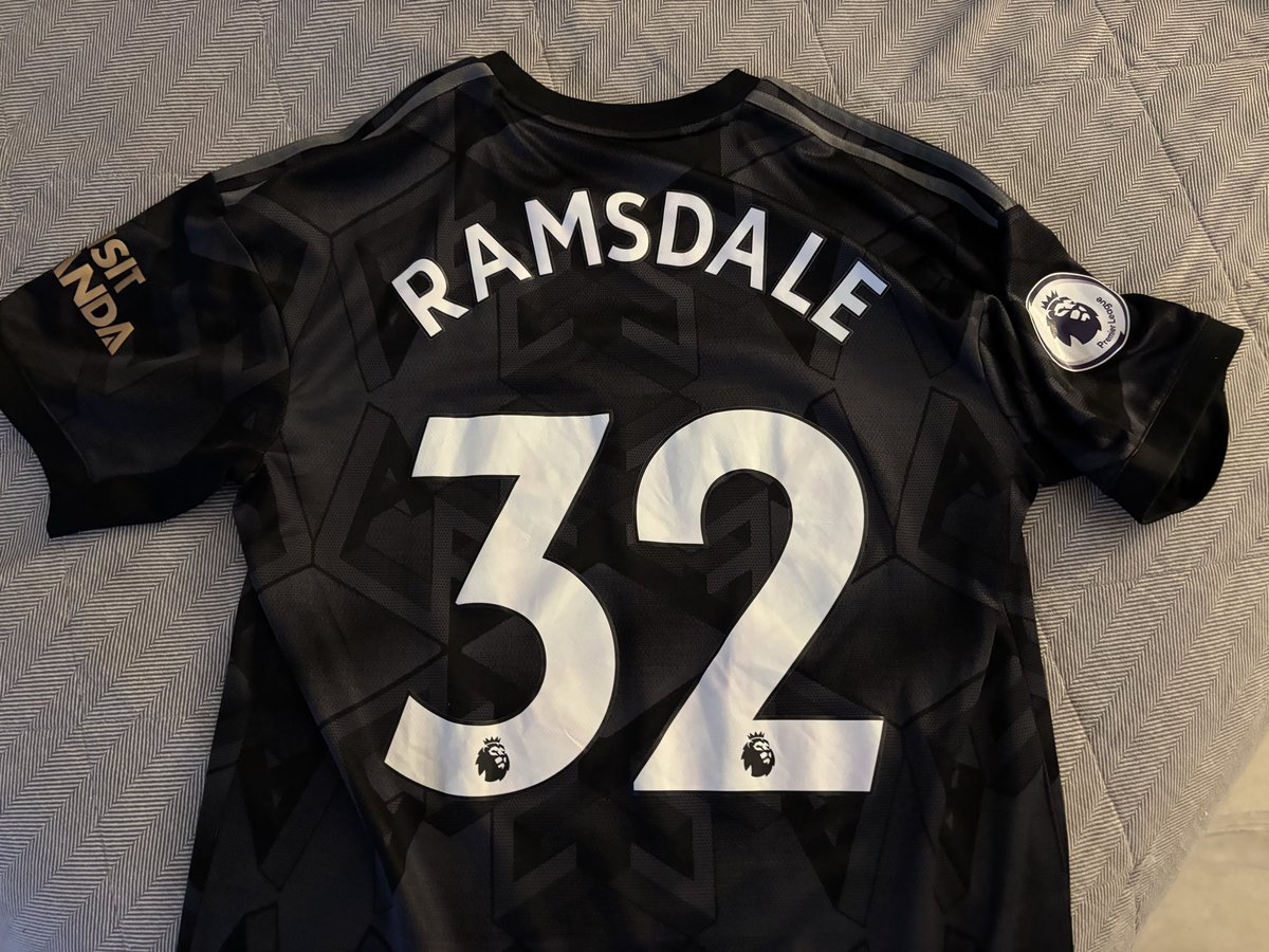 Arsenalogía tweet media