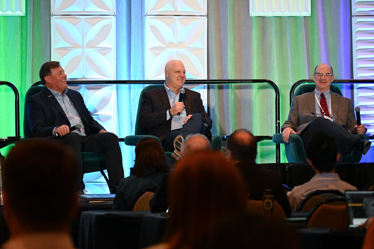 SiemensInfraUSA's tweet image. The #GulfCoastPowerAssociation “Great Build-Out” panel highlighted key #UtilityIndustry themes: proactive planning, collaboration, and long-term workforce investment.⚡️Thanks to #GCPA organizers and panelists, #Siemens looks forward to continuing the conversation.