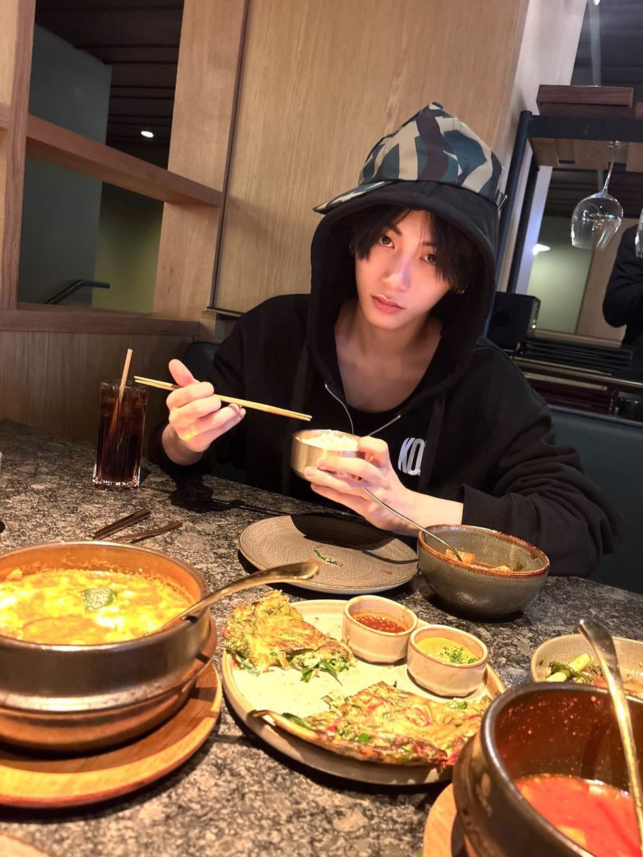 fath 𝄞⋆ tweet media