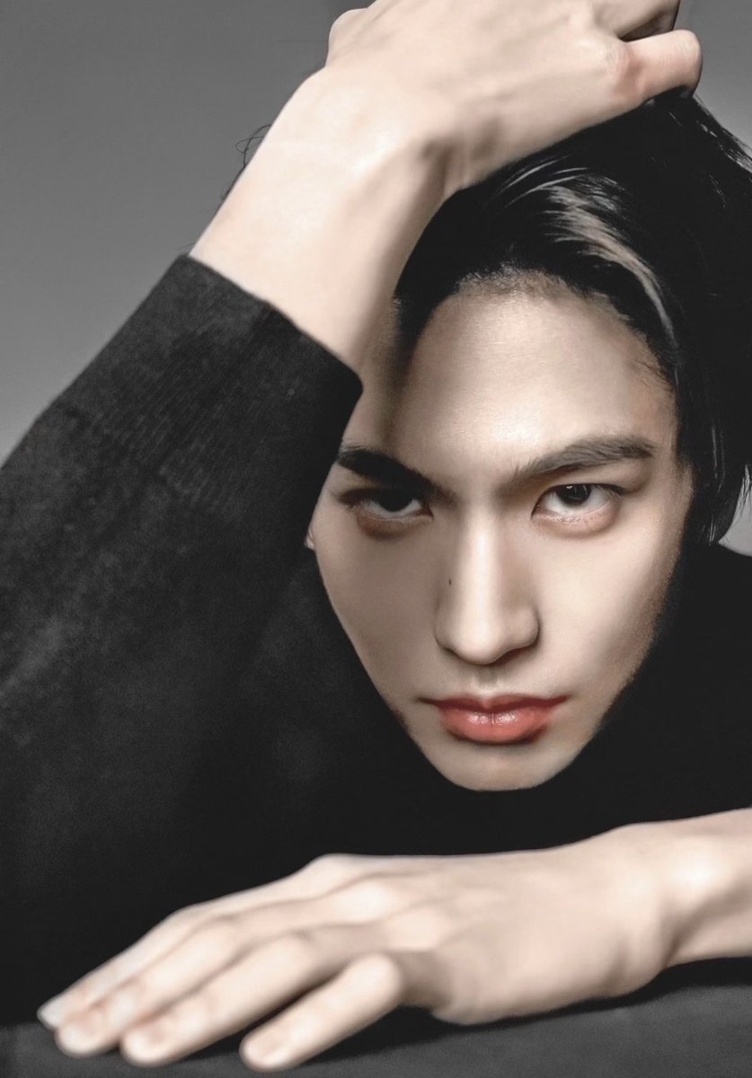 🍓 strawberrymoon tweet media