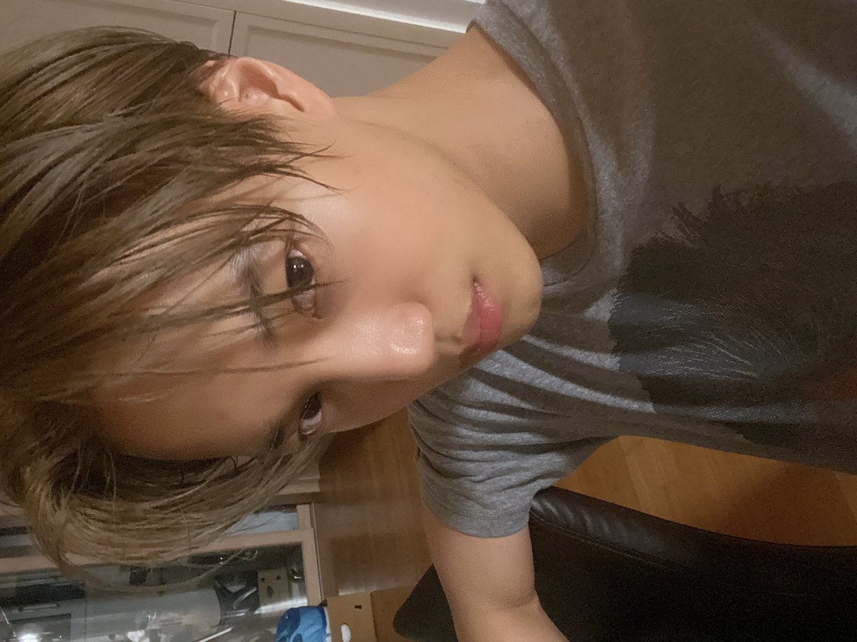 114_1124's tweet photo. 구피♡ https://t.co/XERjE5sW37