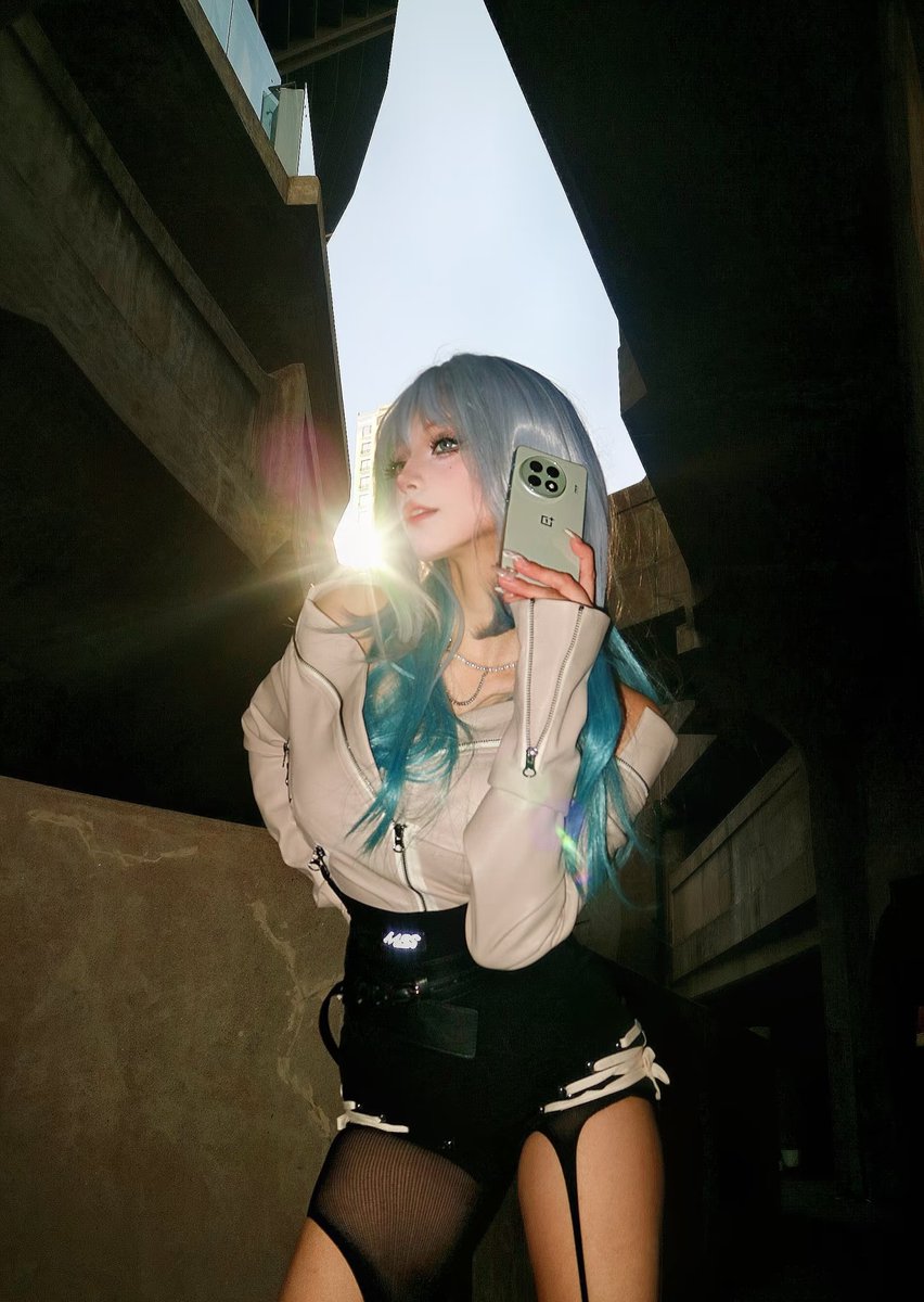 StellaC67313's tweet image. 愛打遊戲的小女孩今天用的是一加新出的ace系列---ace5和ace 5Pro
#一加 #一加手機 #oneplus #一加Ace5 #一加ace5 #半個遊戲圈都在用一加 #性能手機 #遊戲手機 #學生黨手機 #性能手機推薦 #遊戲手機推薦 #學生黨手機推薦 #一加顏值真能打 #一加高級感配色 #手機顏值 #顏值手機 #高顏值手機 #好看的手機