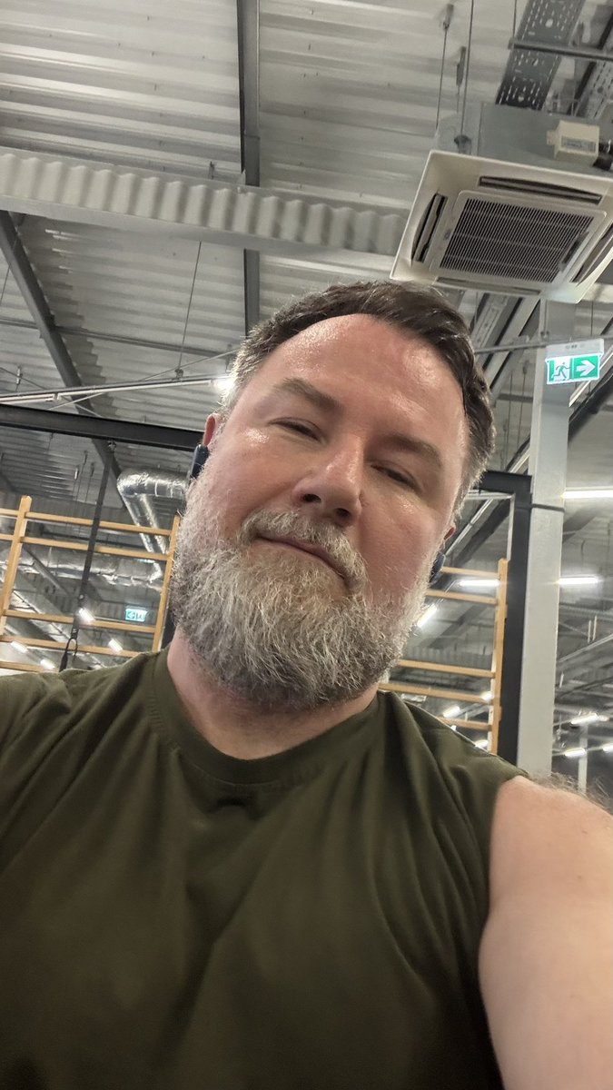 Wielmozny_Pan's tweet image. #GoodMorningFromGym #GymTime #Me #Myself #Hey #Hi #Hello