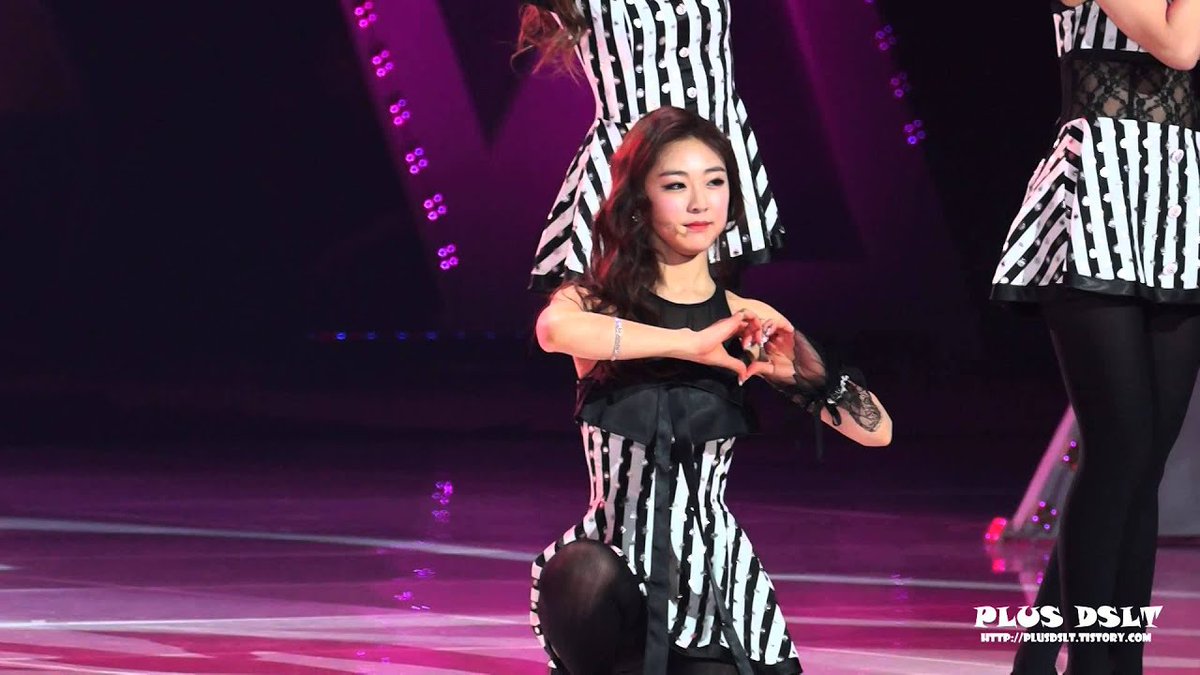 LC SNS&Information tweet media