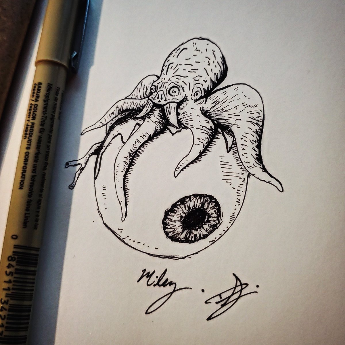 milezefive's tweet photo. Lil doodle
#art #doodles #draw https://t.co/EYBPmNeIIE