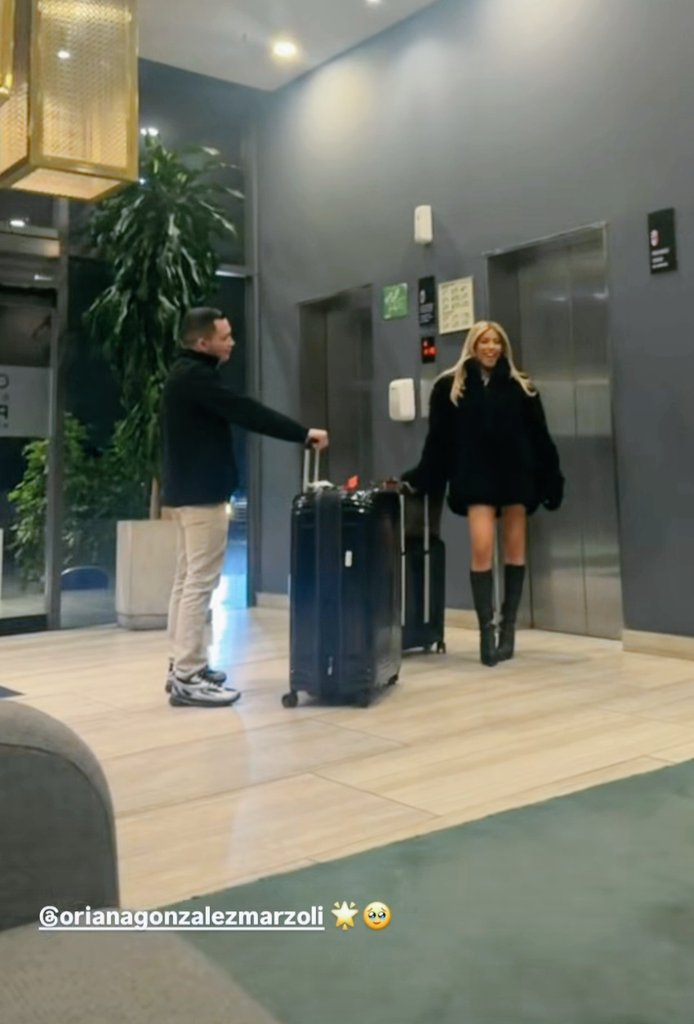 Daniela Carmen tweet media