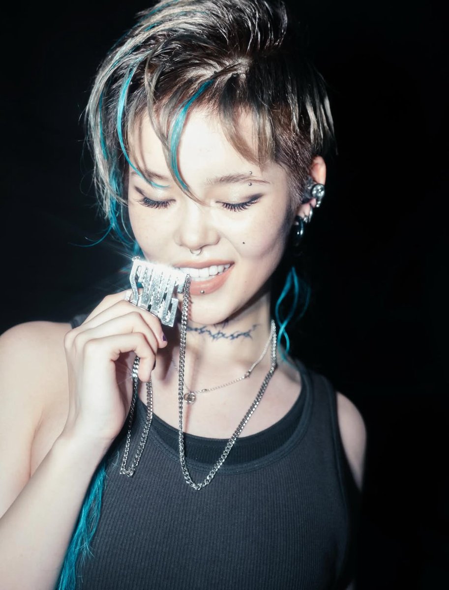 Lília 💚 XG tweet media