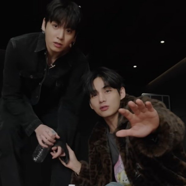 Tae&Kook💚💜 tweet media