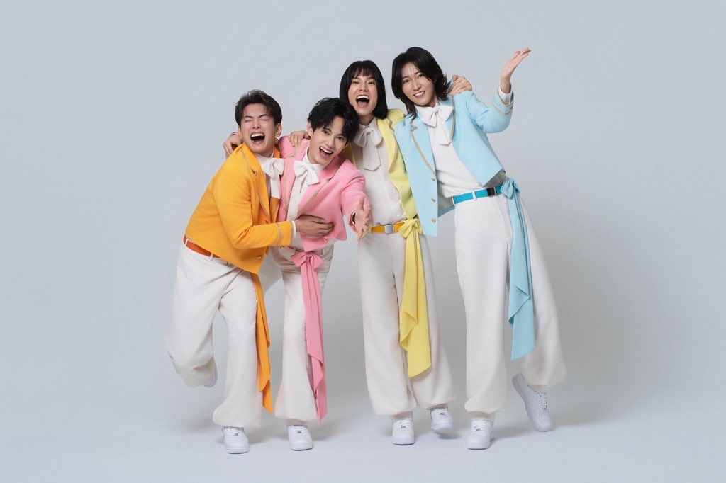 モナキ tweet media