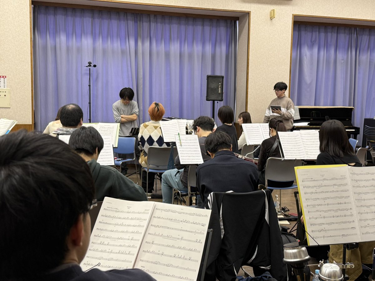 oedowinds's tweet photo. 土曜日は作曲家の近藤悠介さんを招いての合奏がありました🐣🌱
演奏曲の「Espoir」はコロナ禍である2020年大江戸公募作品であり、念願叶い演奏ができた2023年以来の再演です👏❣️
みなさまご期待ください🥰🌸

チケットはこちら❤️‍🔥↓↓↓
https://t.co/zYslKBWsvb https://t.co/WAT1qgPCl0