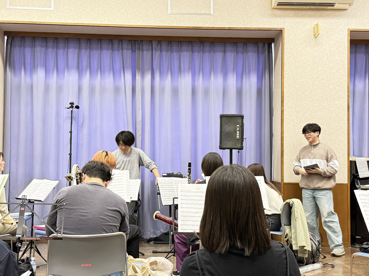oedowinds's tweet photo. 土曜日は作曲家の近藤悠介さんを招いての合奏がありました🐣🌱
演奏曲の「Espoir」はコロナ禍である2020年大江戸公募作品であり、念願叶い演奏ができた2023年以来の再演です👏❣️
みなさまご期待ください🥰🌸

チケットはこちら❤️‍🔥↓↓↓
https://t.co/zYslKBWsvb https://t.co/WAT1qgPCl0