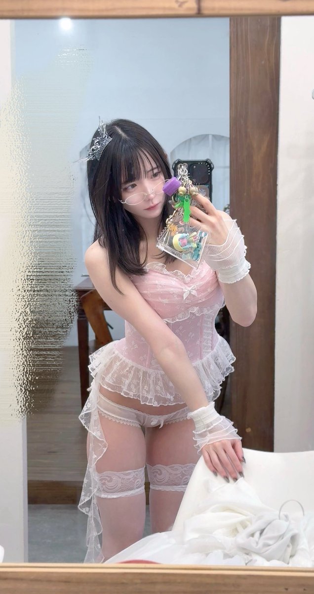 うたたね翠🌙.*· Utatane Sui ⋆͛⟡.*8/16コミケ・南2ホール【b-15a】さんのエロ画像、2026年04月08日18時58分26秒に投稿