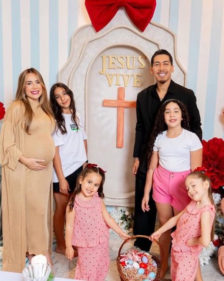 Tribun Liverpool Indonesia tweet media