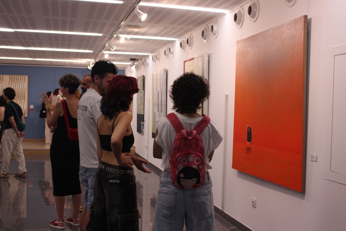 Drawfolio tweet media