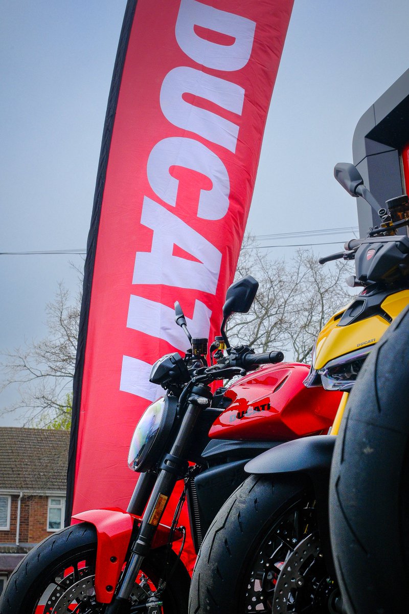 Ducati UK tweet media