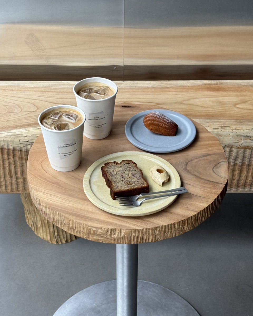 gucci___815's tweet photo. 代々木公園駅に新しくできたカフェお洒落すぎ https://t.co/Oxvawljmbc