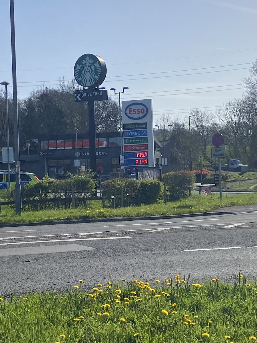 Jono Ashton tweet media