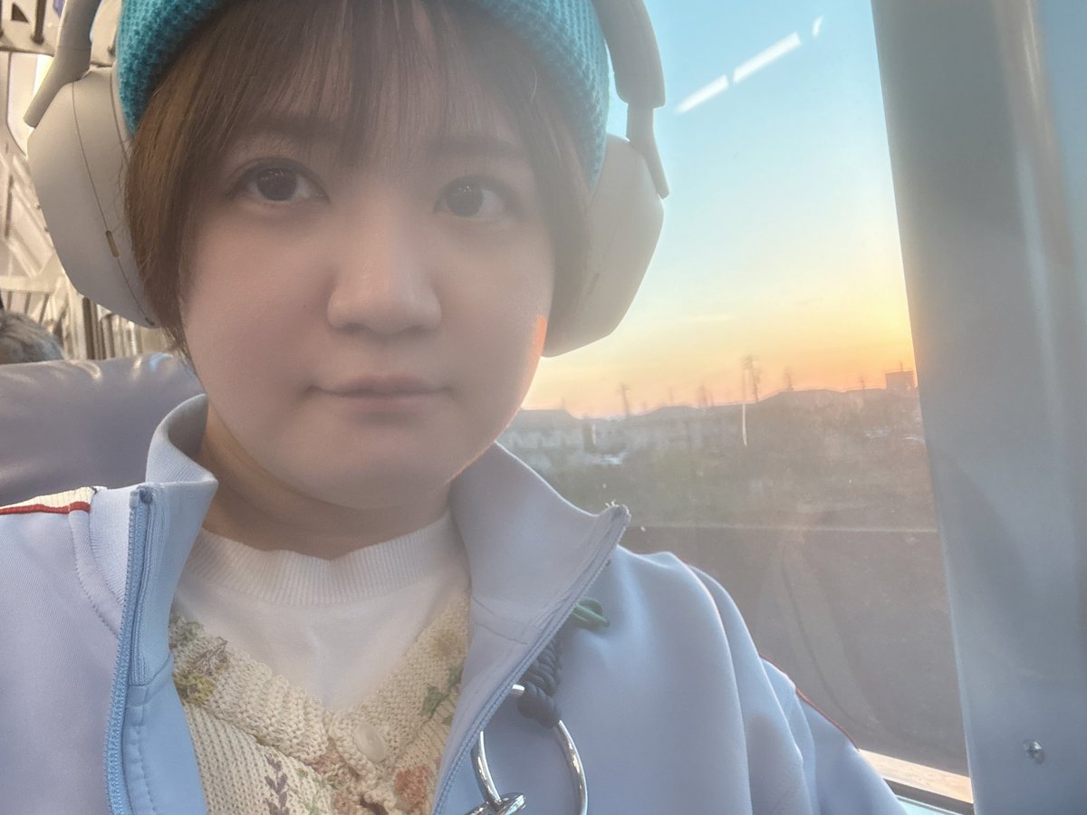 砂月蛍 tweet media