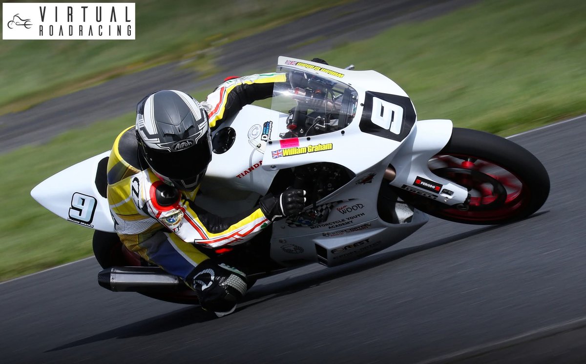 VRoadracing's tweet photo. William Graham at Kirkistown https://t.co/kXEQgJpdGF