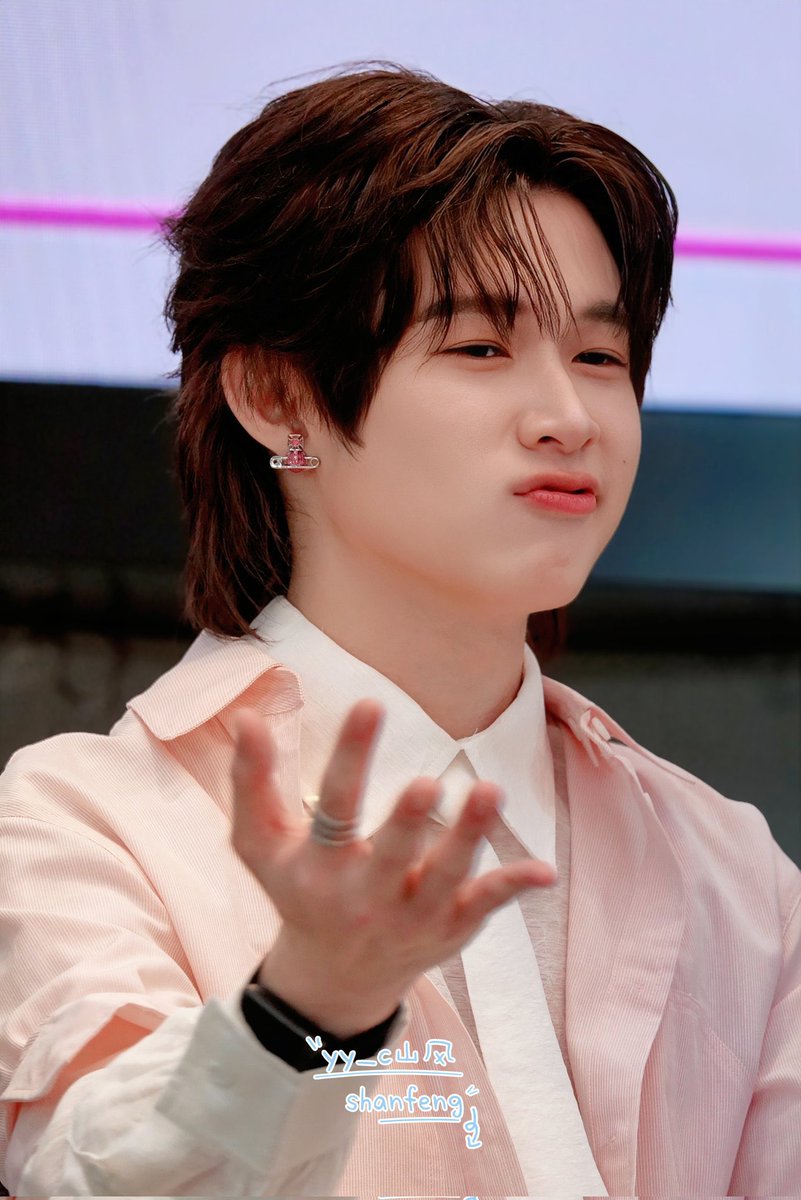 める︎︎☁ tweet media